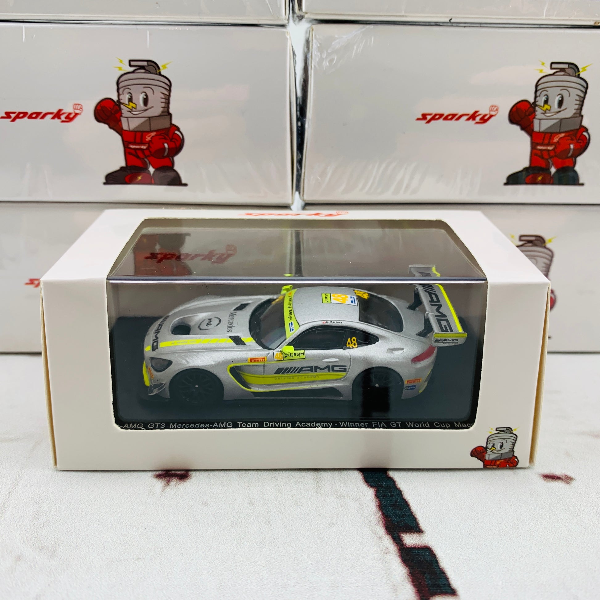 Sparky 1/64 Mercedes-AMG GT3 Mercedes-AMG Team Driving Academy - Winner FIA GT World Cup Macau 2017 Edoardo Mortara Y157