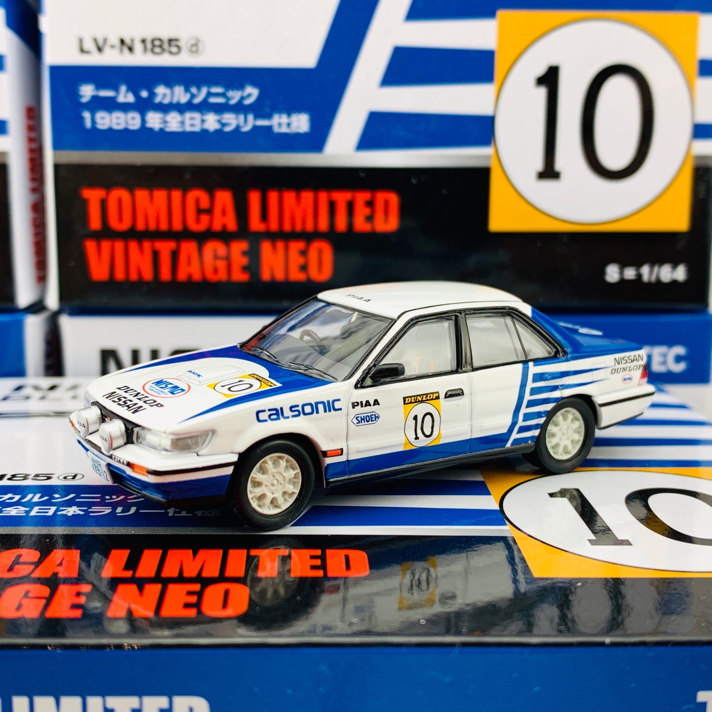 Tomytec Tomica Limited Vintage Neo 1/64 Nissan Bluebird SSS-R Calsonic #10 1989 LV-N185d