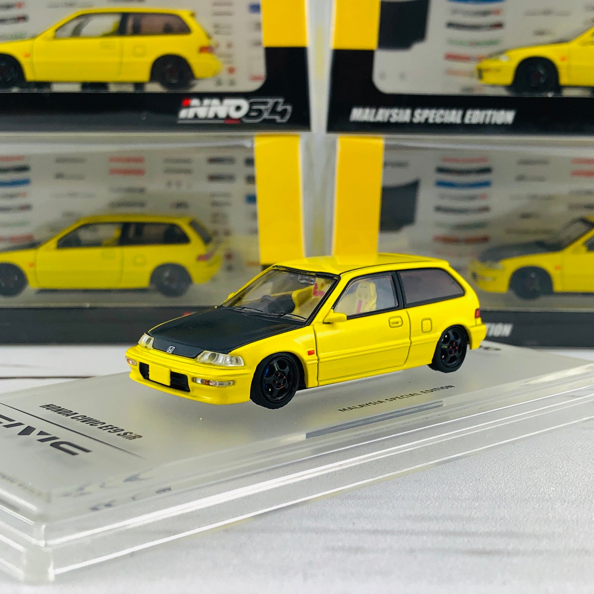 INNO64 HONDA CIVIC EF9 SiR Malaysia Special Edition IN64-EF9-YLMLS