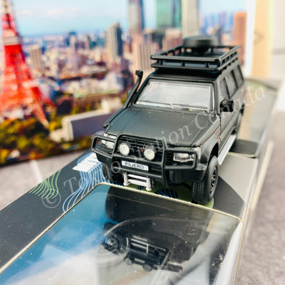 BM CREATIONS JUNIOR 1/64 Mitsubishi Pajero 2nd Generation JUNGLE PACK Matt Black LHD 64B0043