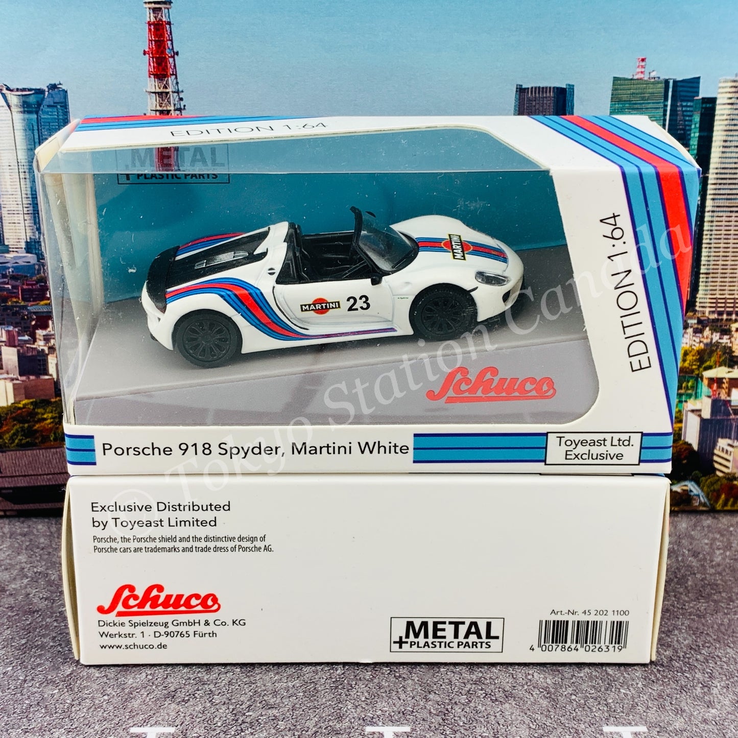 Schuco 1/64 Porsche 918 Spyder Martini White Hong Kong Limited Edition  452021100
