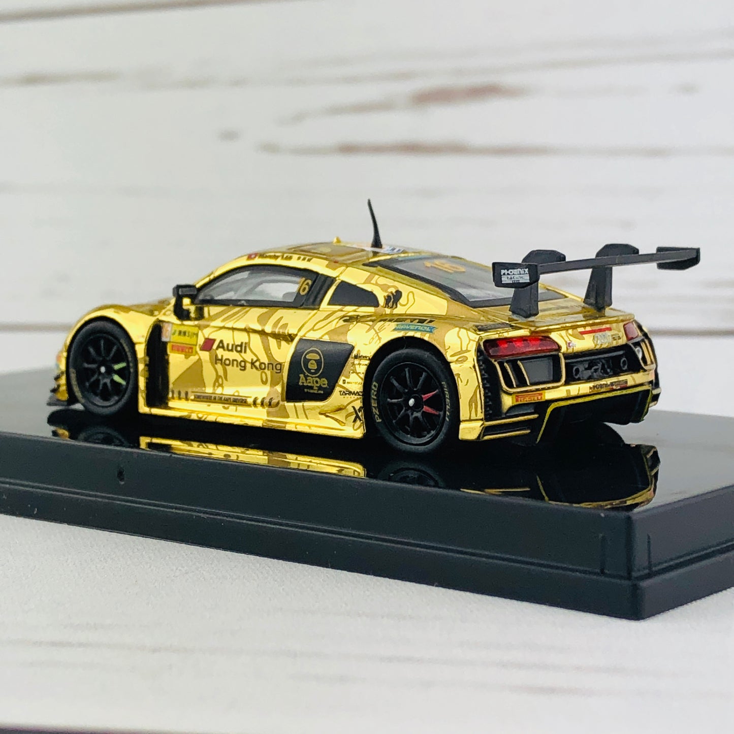 Tarmac Works 1/64 Audi R8 LMS - FIA GT World Cup Macau 2016 AAPE / Phoenix Racing Asia - Marchy Lee