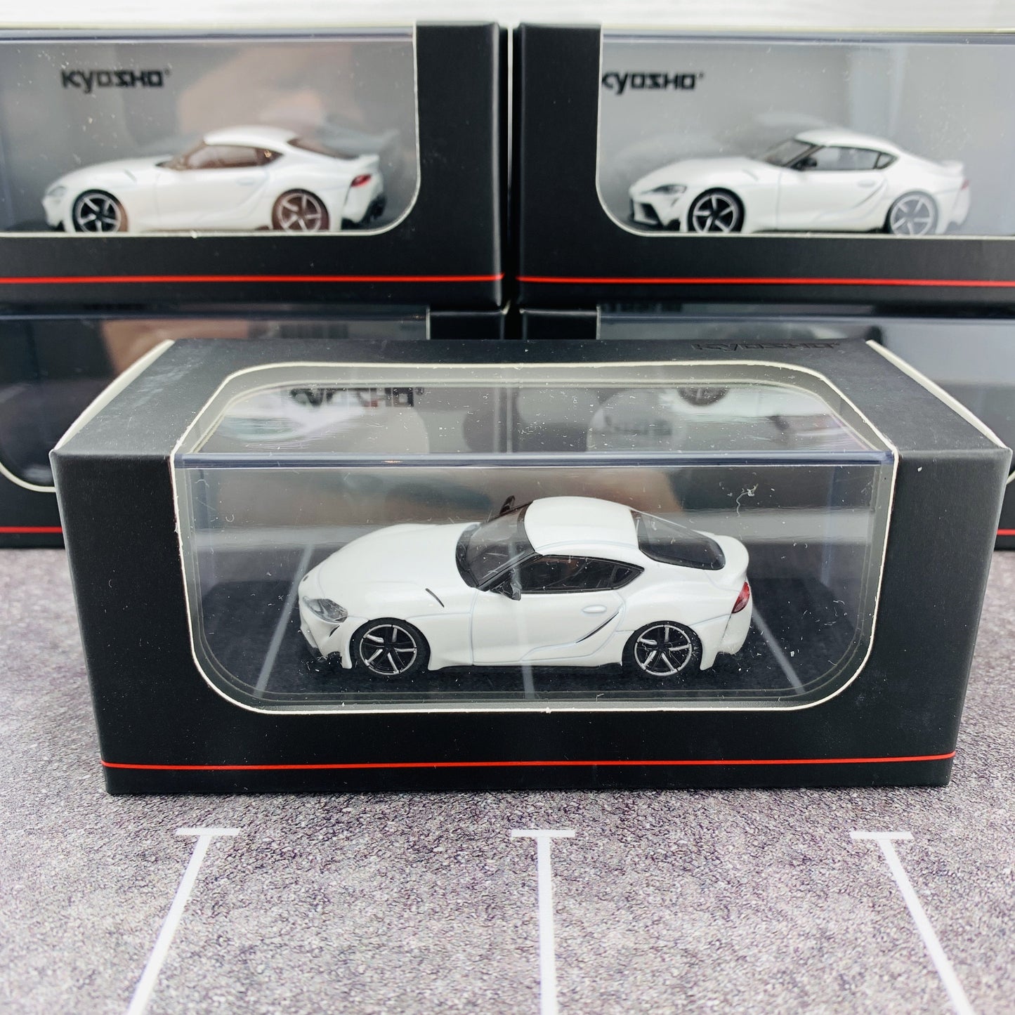 KYOSHO 1/64 Toyota GR Supra White KS07110W