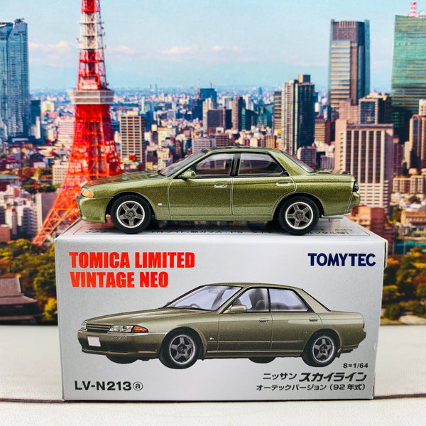 Tomica Limited Vintage Neo 1/64 Nissan Skyline Skyline Autech Version (1992) LV-N213a