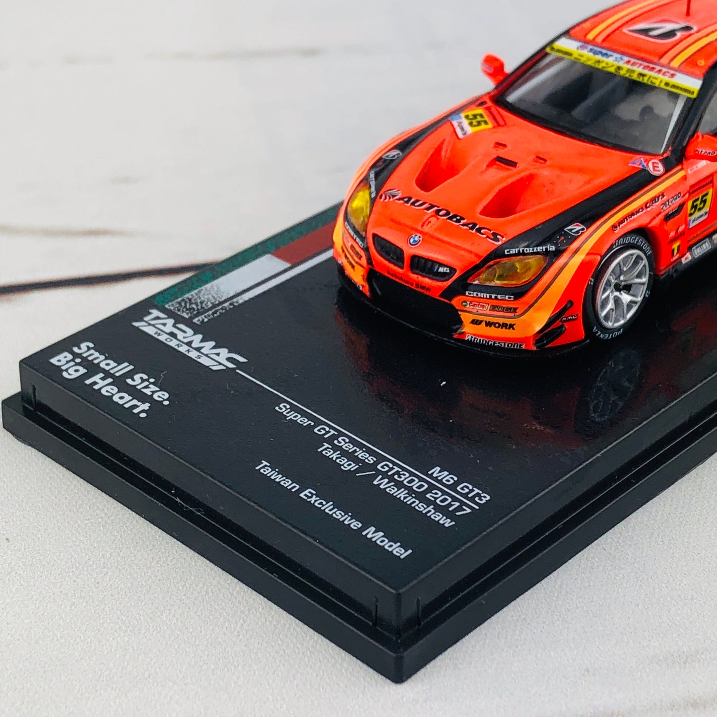 Tarmac Works 1/64 BMW M6 GTS Super GT Series GT300 2017 Takagi / Walkinshaw Taiwan Exclusive Model