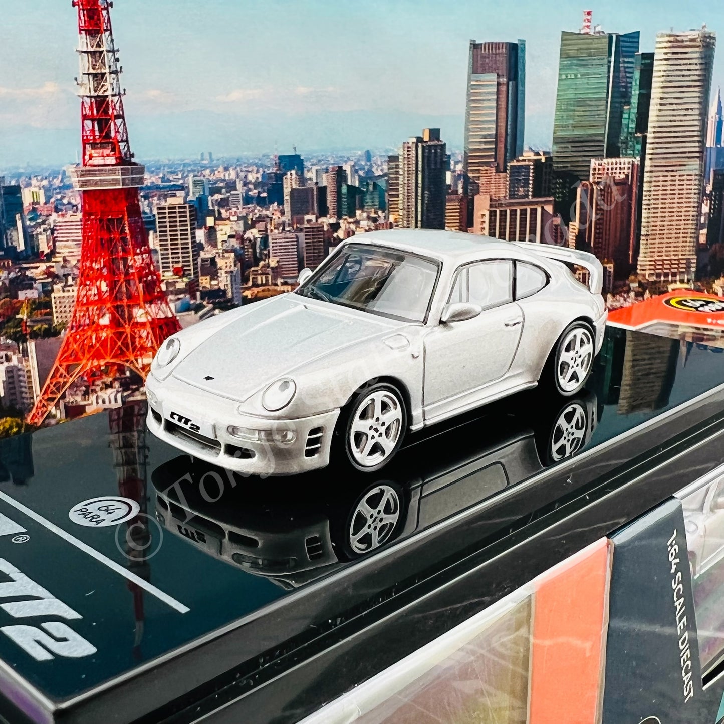 PARA64 1/64 RUF CTR2  Silver LHD PA-55371