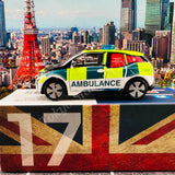 TINY 微影 1/64 UK17 BMW i3 Scottish Ambulance Service ATCUK64011