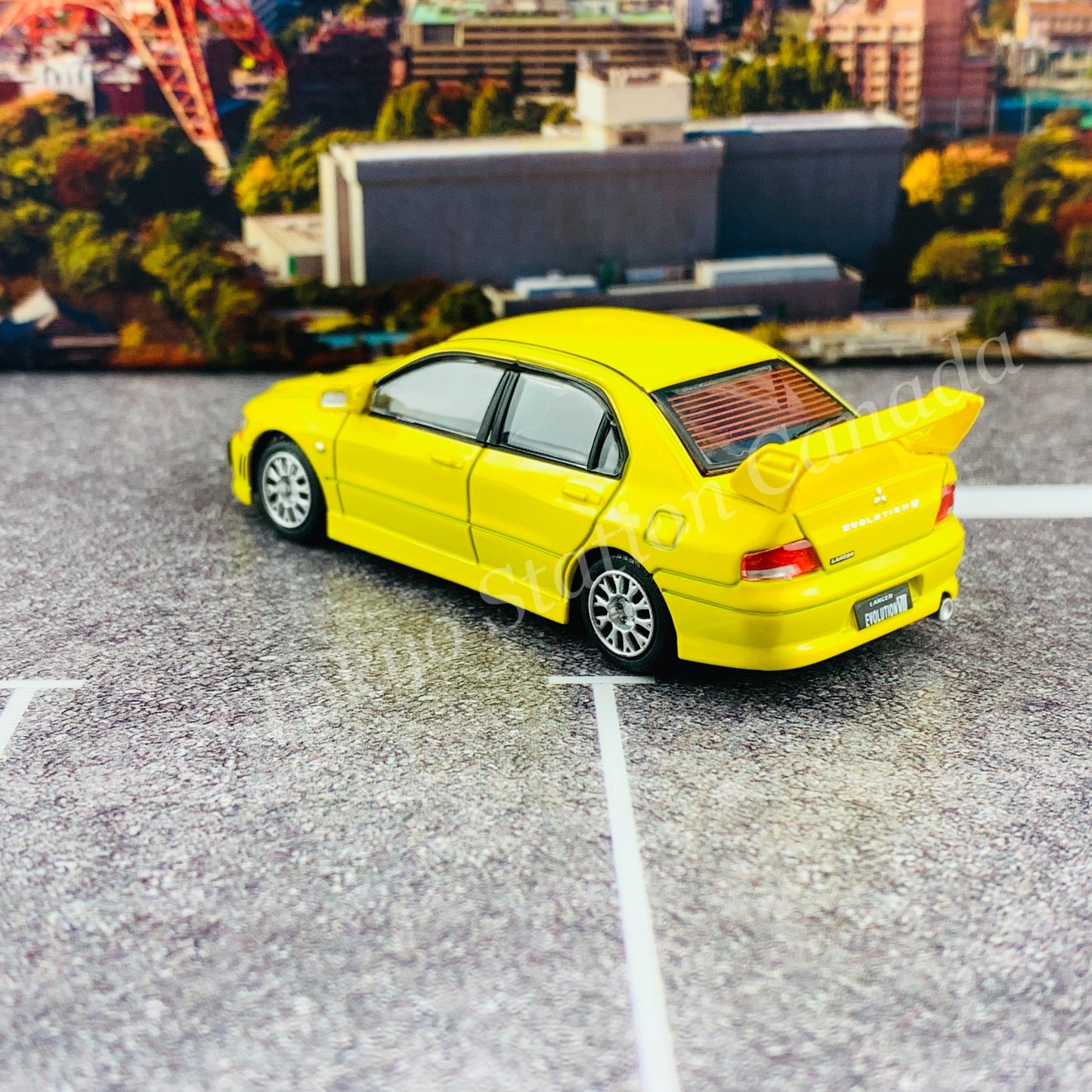 BM CREATIONS JUNIOR 1/64 Mitsubishi Lancer Evolution VII YELLOW RHD with Extra Wheel Set and Lowering Parts 64B0084