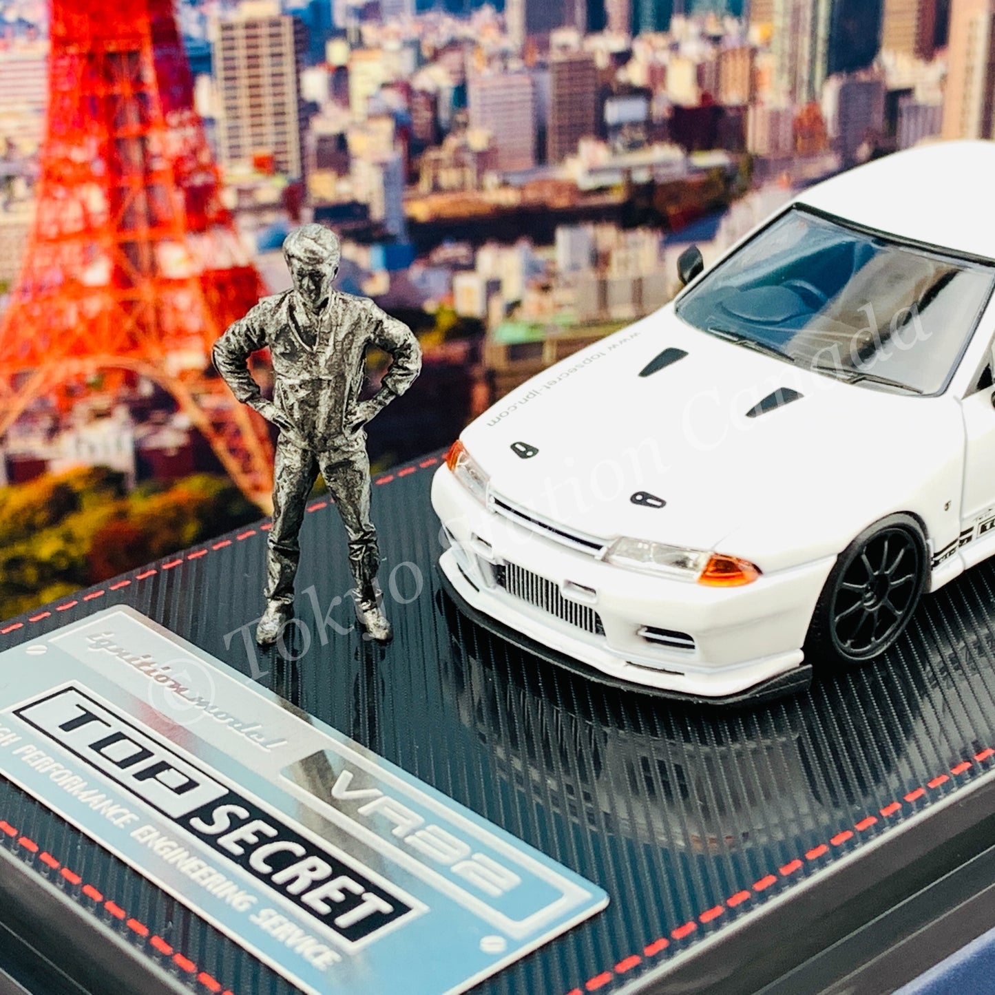 Ignition Model 1/64 TOP SECRET GT-R (VR32) White With Smokey Nagata metal figurine IG2389