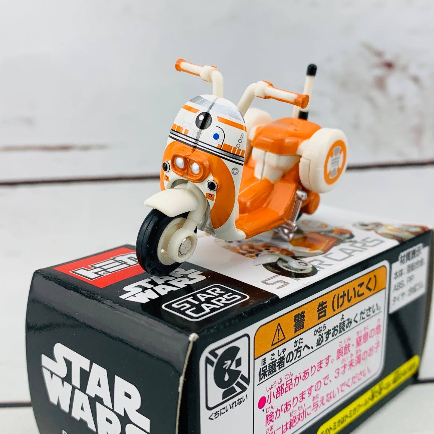 TOMICA STAR WARS STAR CARS SC-02 BB-8 Scooter