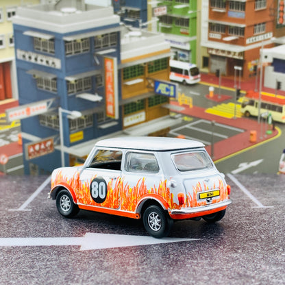 Tiny 微影 香港經典六十年系列 Mini Cooper Mk1 Hong Kong 1980s RHD 香港八十年代外賣杯 ATC64752