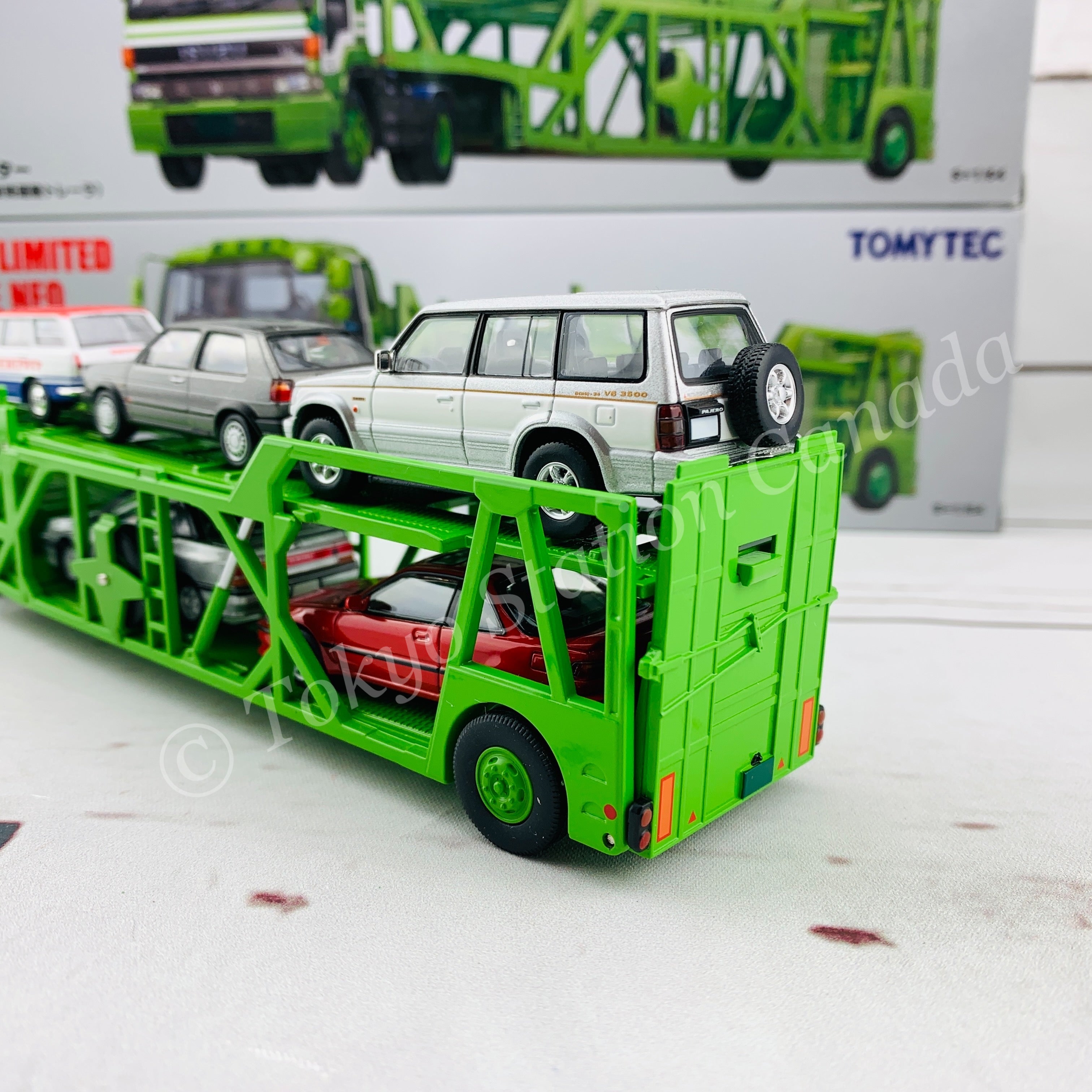 Tomytec Tomica Limited Vintage Neo 1/64 Isuzu 810 EX Tractor +