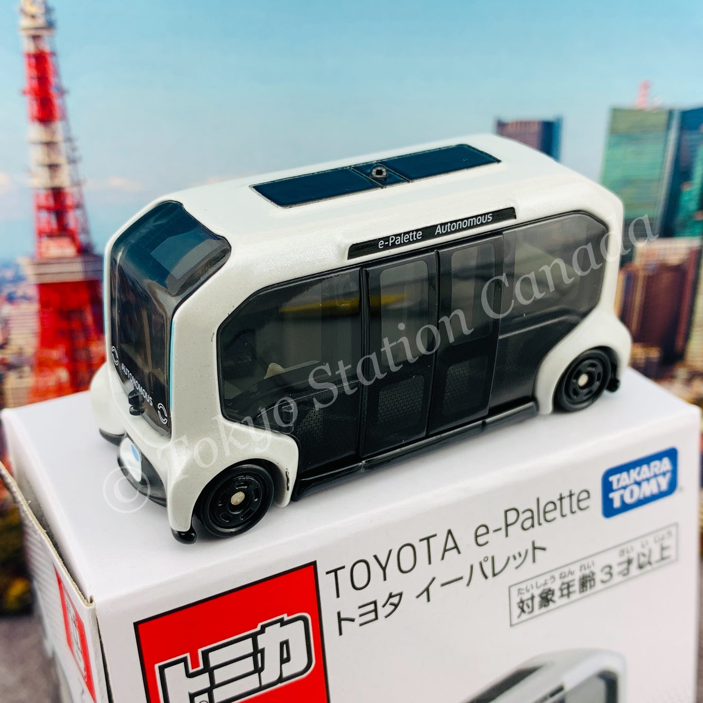 TOMICA Toyota e-Palette