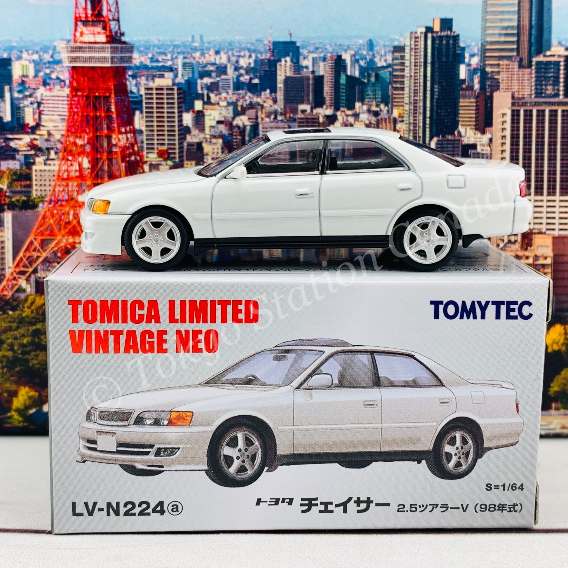 Tomytec Tomica Limited Vintage Neo 1/64 Toyota Chaser 2.5 Tourer V (White) LV-N224a