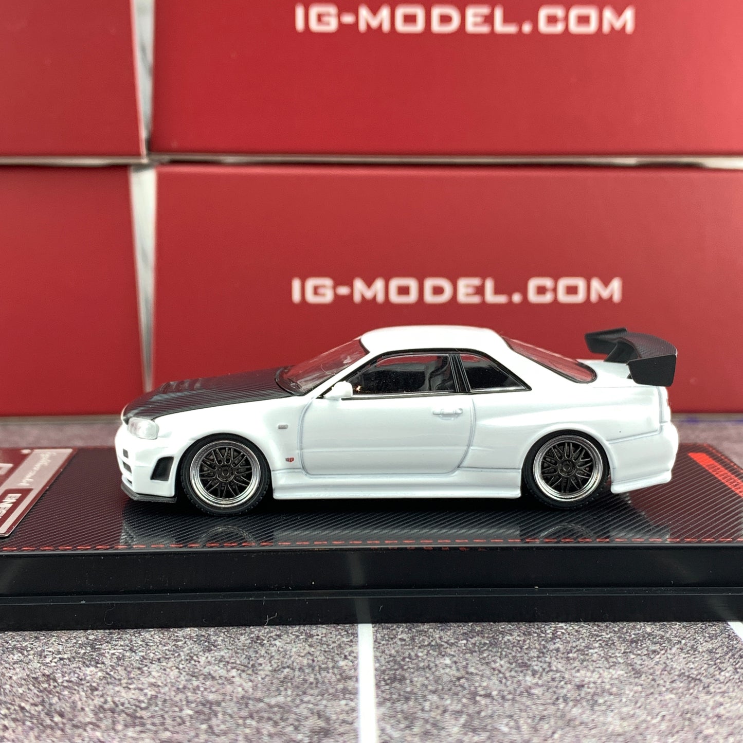 Ignition Model 1/64 Nismo R34 GTR Z-tune White IG1868