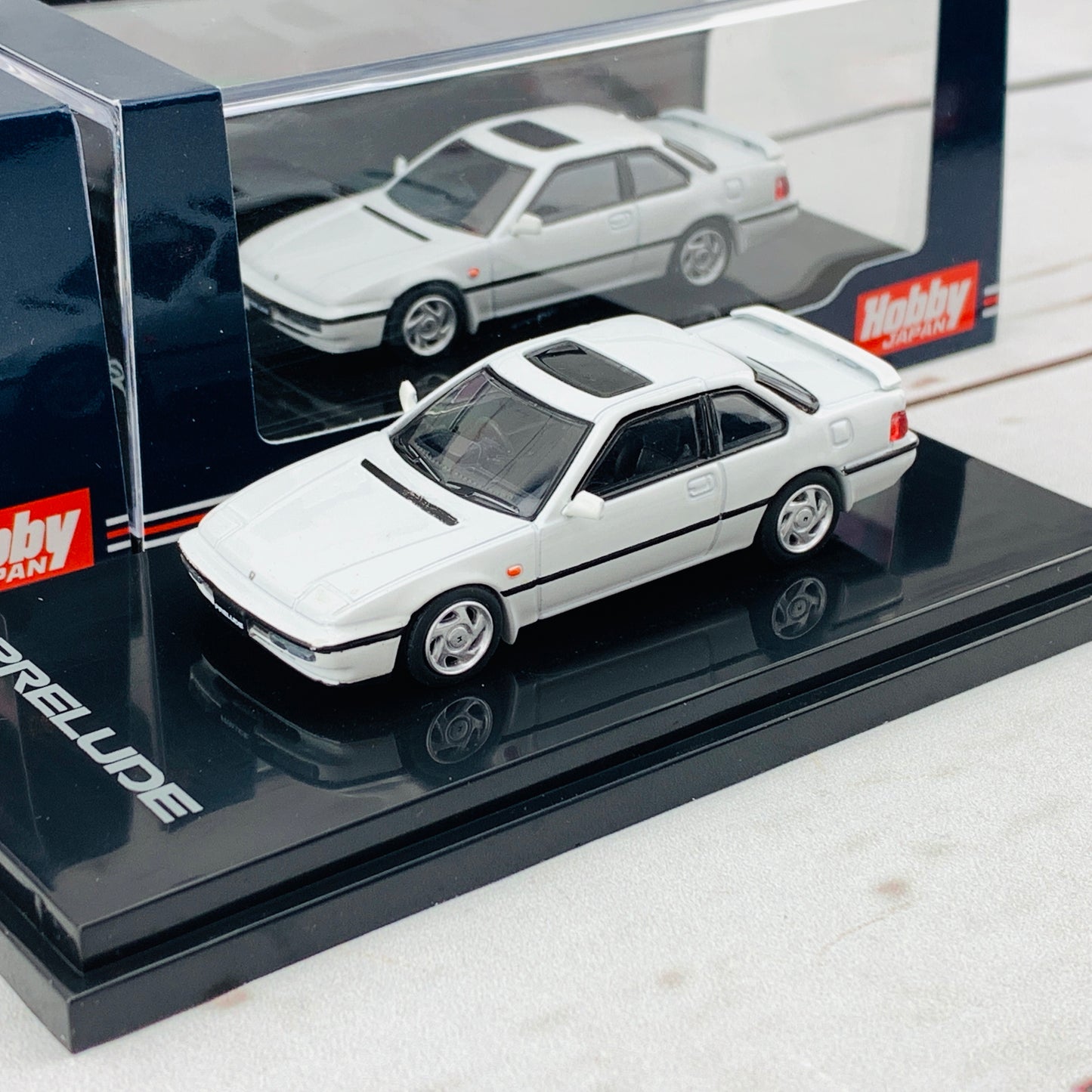 HOBBY JAPAN 1/64 Honda Prelude Si (BA5) 1989 Frost White HJ641002AW