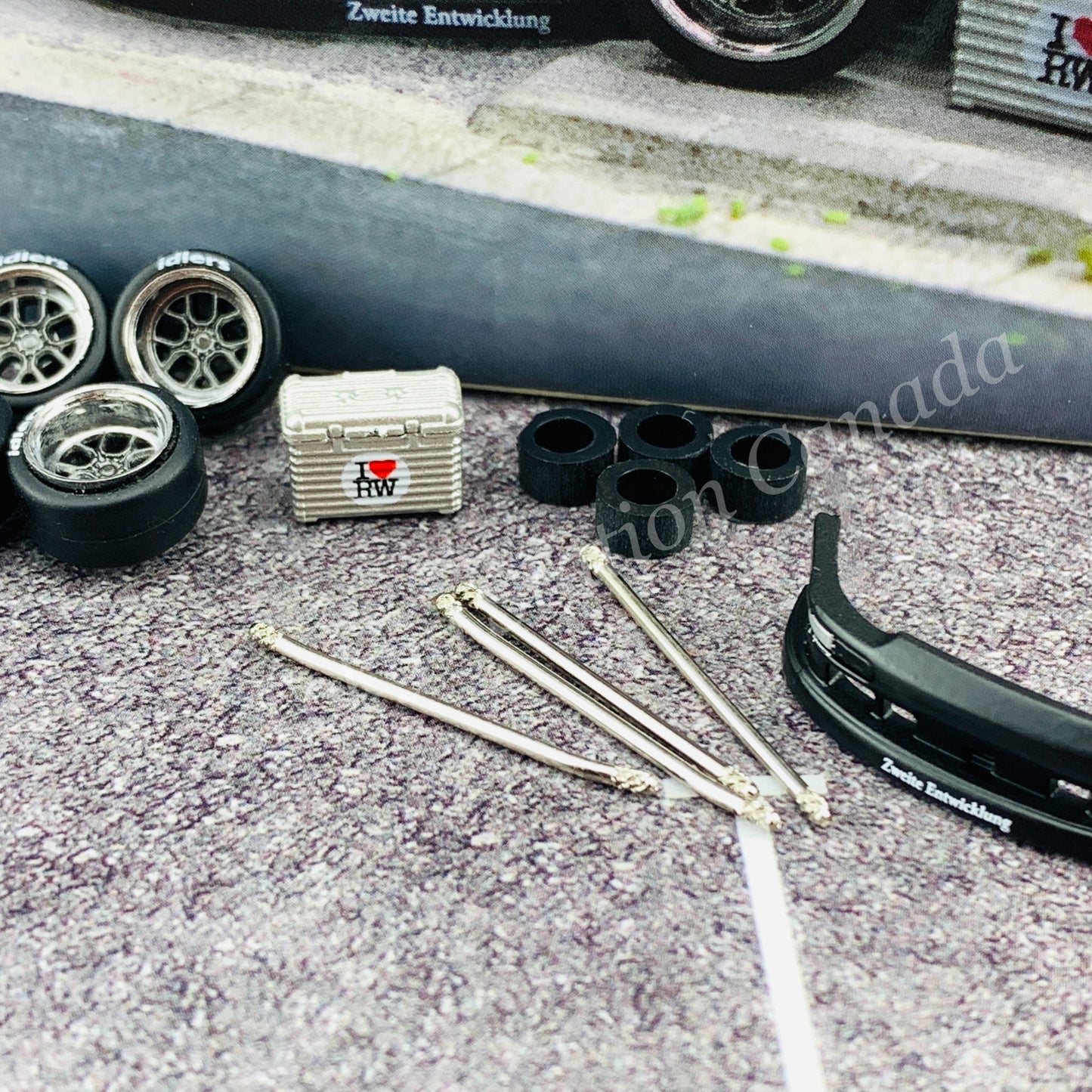 Tarmac Works 1/64 PARTS64 AL13 Wheels DC 003 - Designed for RWB Models Chrome / Gun metal  T64W-005-CH