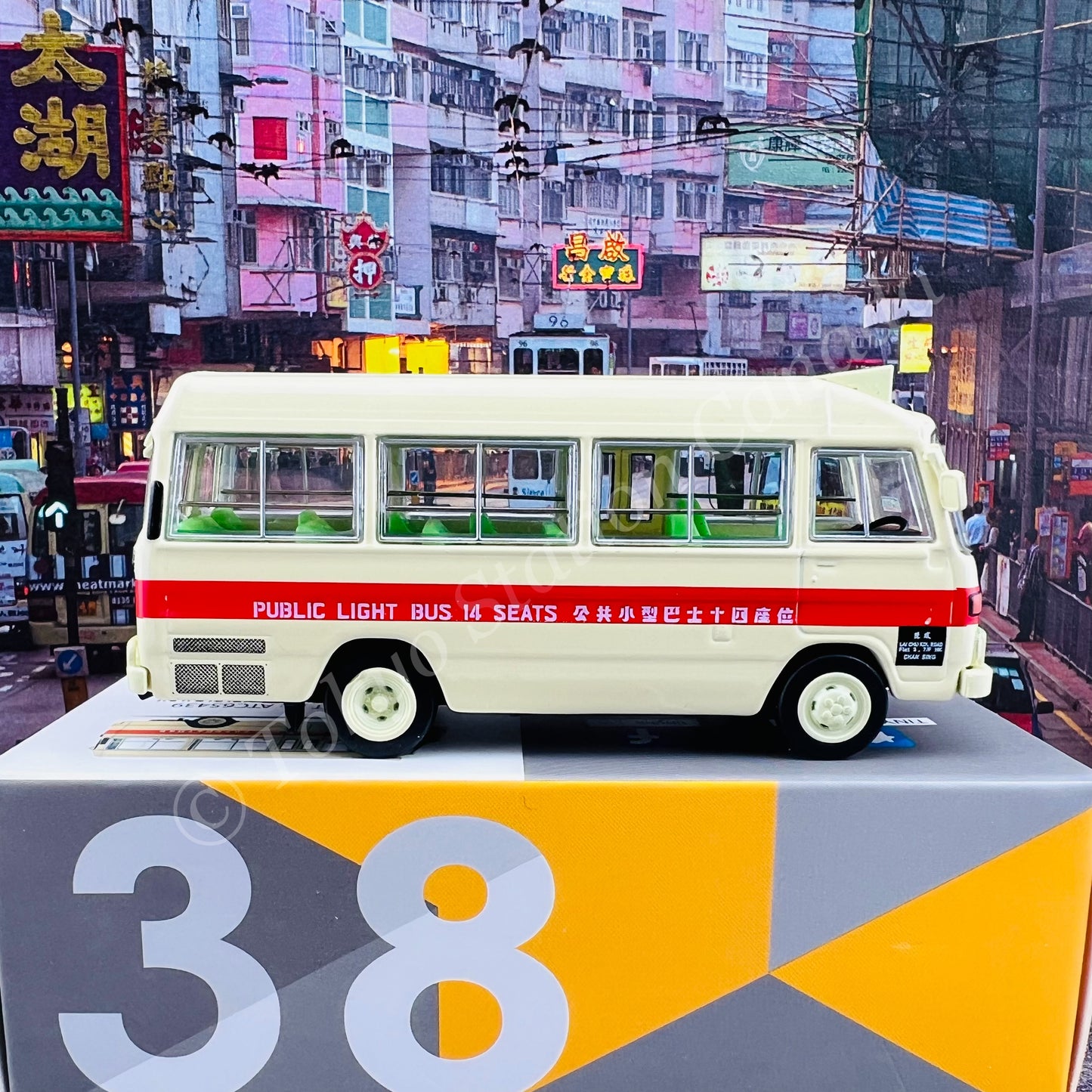 TINY 微影 38 Mitsubishi Fuso Rosa (1984) Red Mini Bus 14-Seat (Kwun Tong) ATC65439