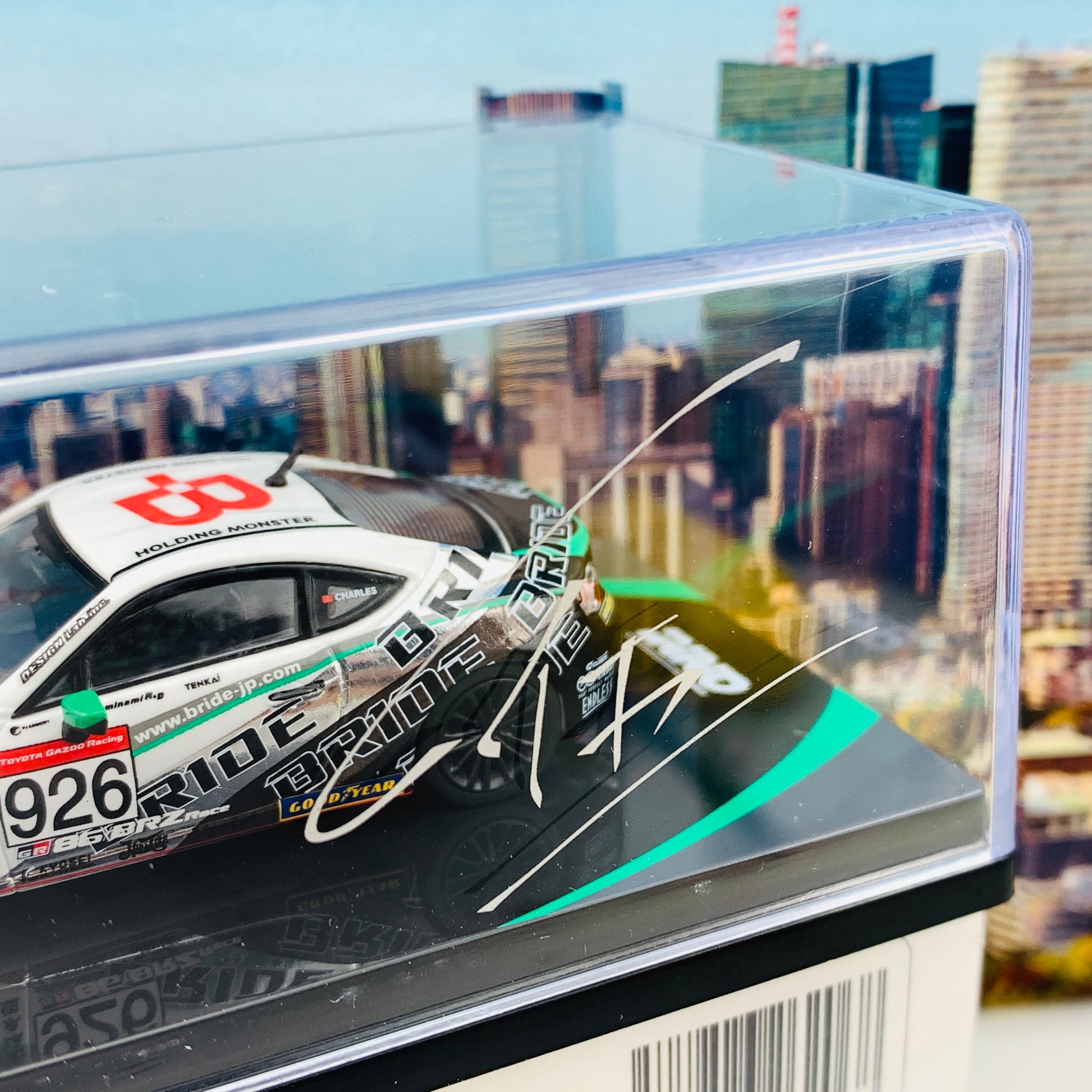 INNO64 1/64 TOYOTA 86 #926 "BRIDE" GAZOO RACING 86/BRZ 2016 Limited 1200pcs Worldwide - Charles Ng Signature Model IN64-GT86-BRI