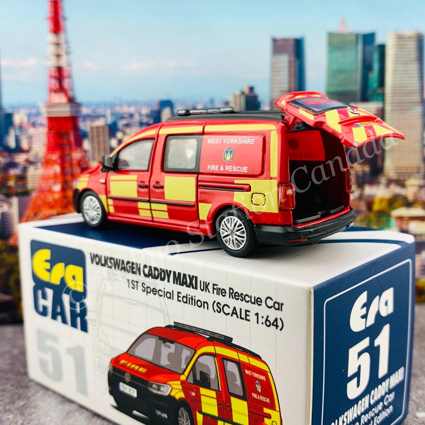 ERA CAR 51 1/64 VOLKSWAGEN CADDY MAXI UK Fire Rescue Car 1ST Special Edition VW21CAMRF51