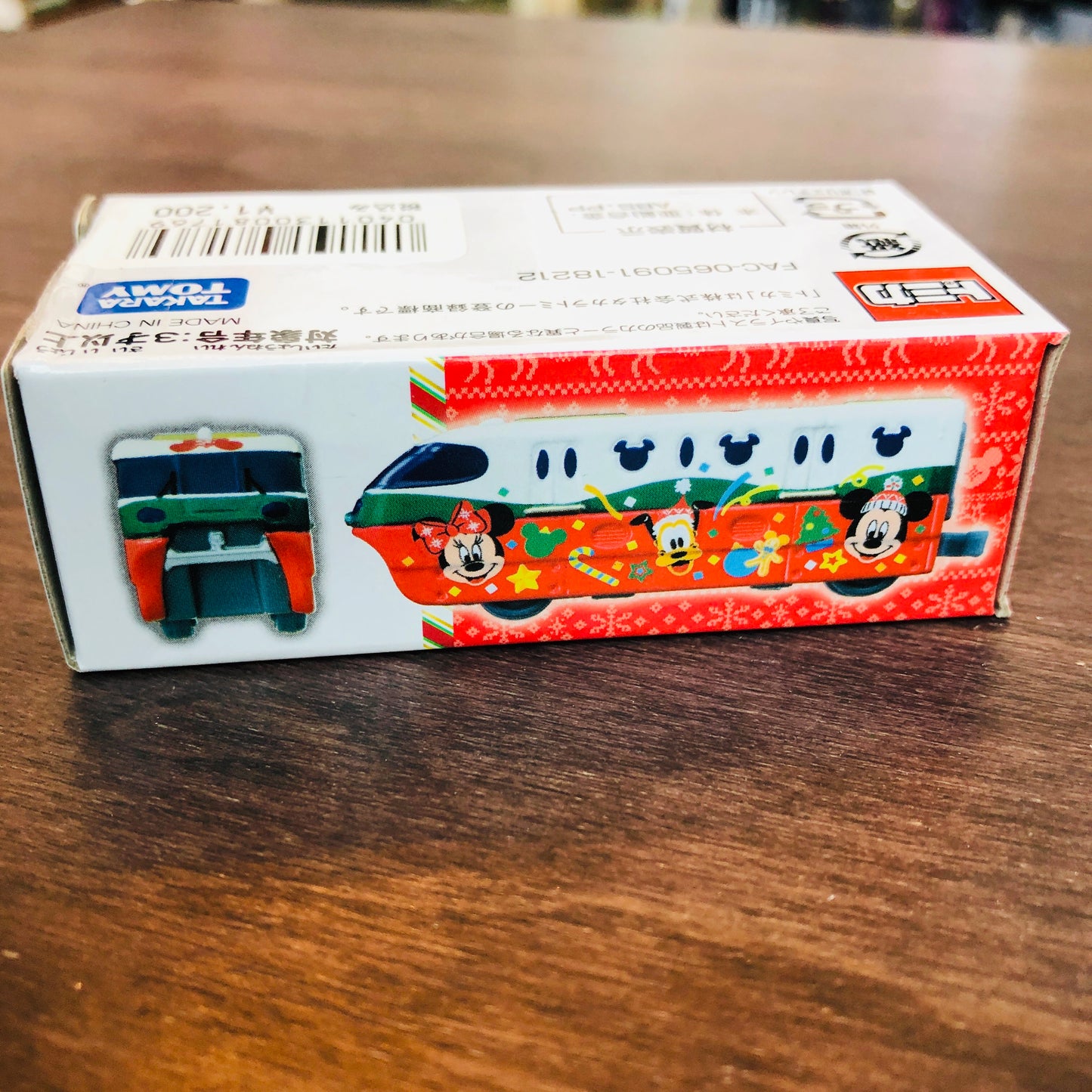 Tomica Disney Resort Line 2018 Christmas *Limited Quantity*