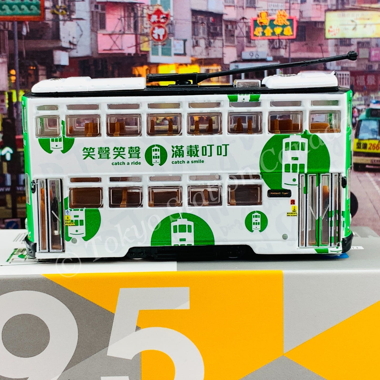 TINY 微影 95 Catch a Ride Catch a Smile Tram (第七代) 白色車身 ATC64223