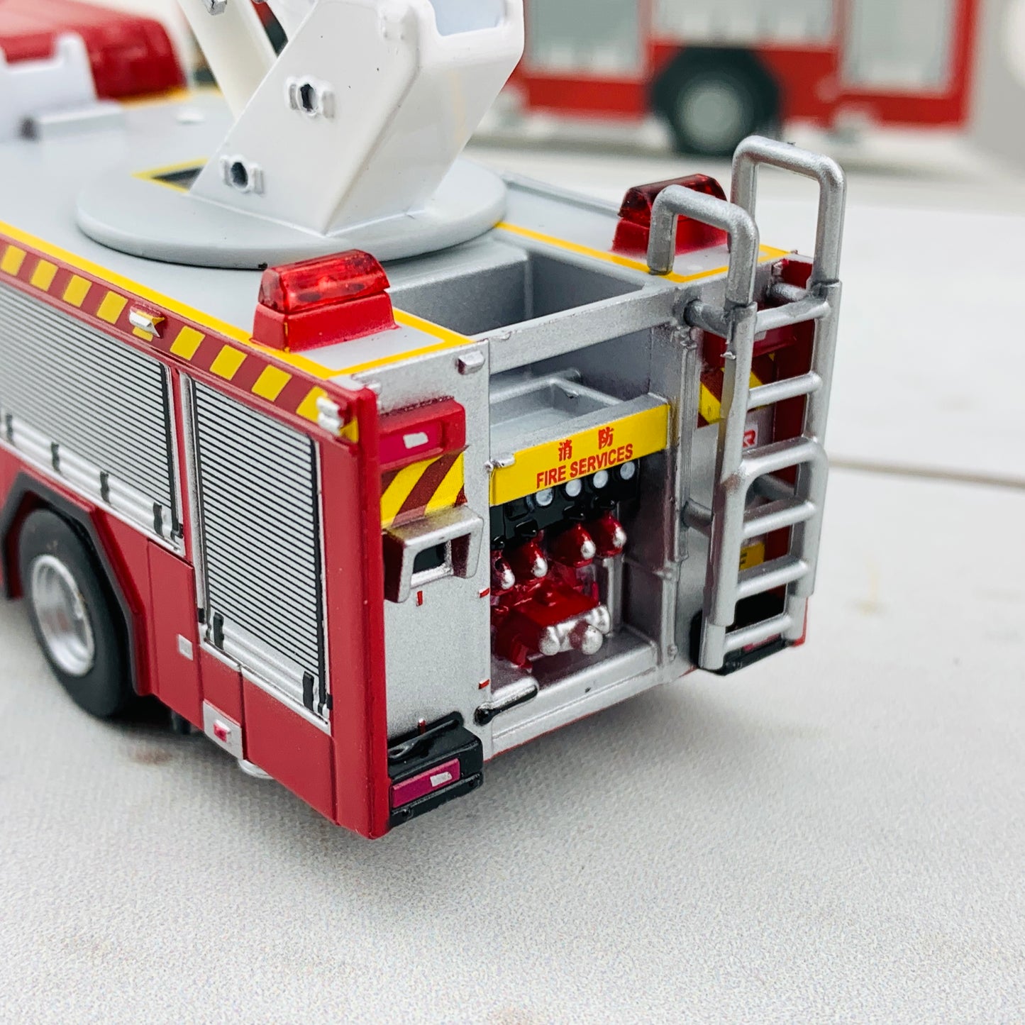 1/76 Tiny 微影 198 Scania HKFSD Hydraulic Platform (F2306) 消防處油壓升降台 ATC64676