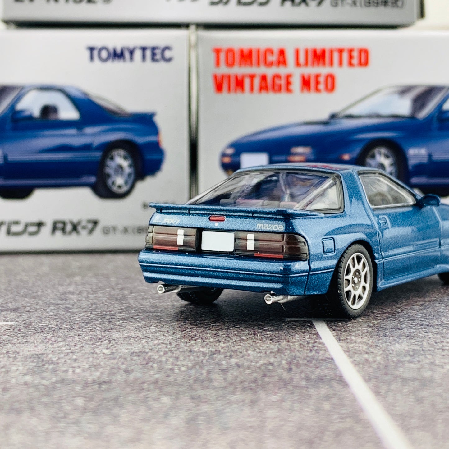 Tomica Limited Vintage Neo 1/64 Mazda Savanna RX7 GT-X (Year 1989) LV-N192b Blue