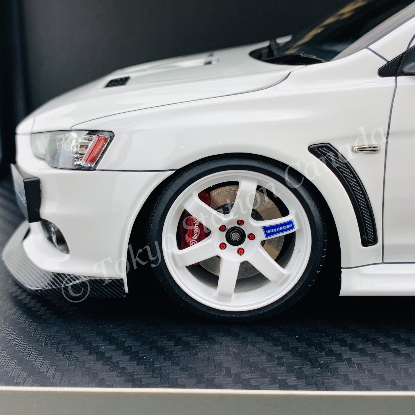Ignition Model 1/18 Mitsubishi Lancer Evolution X (CZ4A) White IG2294