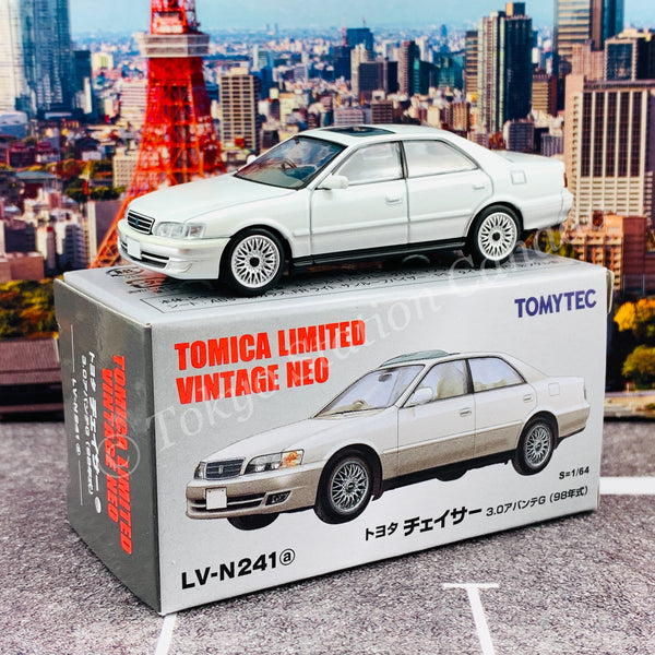 Tomytec Tomica Limited Vintage Neo 1/64 Toyota Chaser 3.0 Avante G (white / silver) LV-N241a