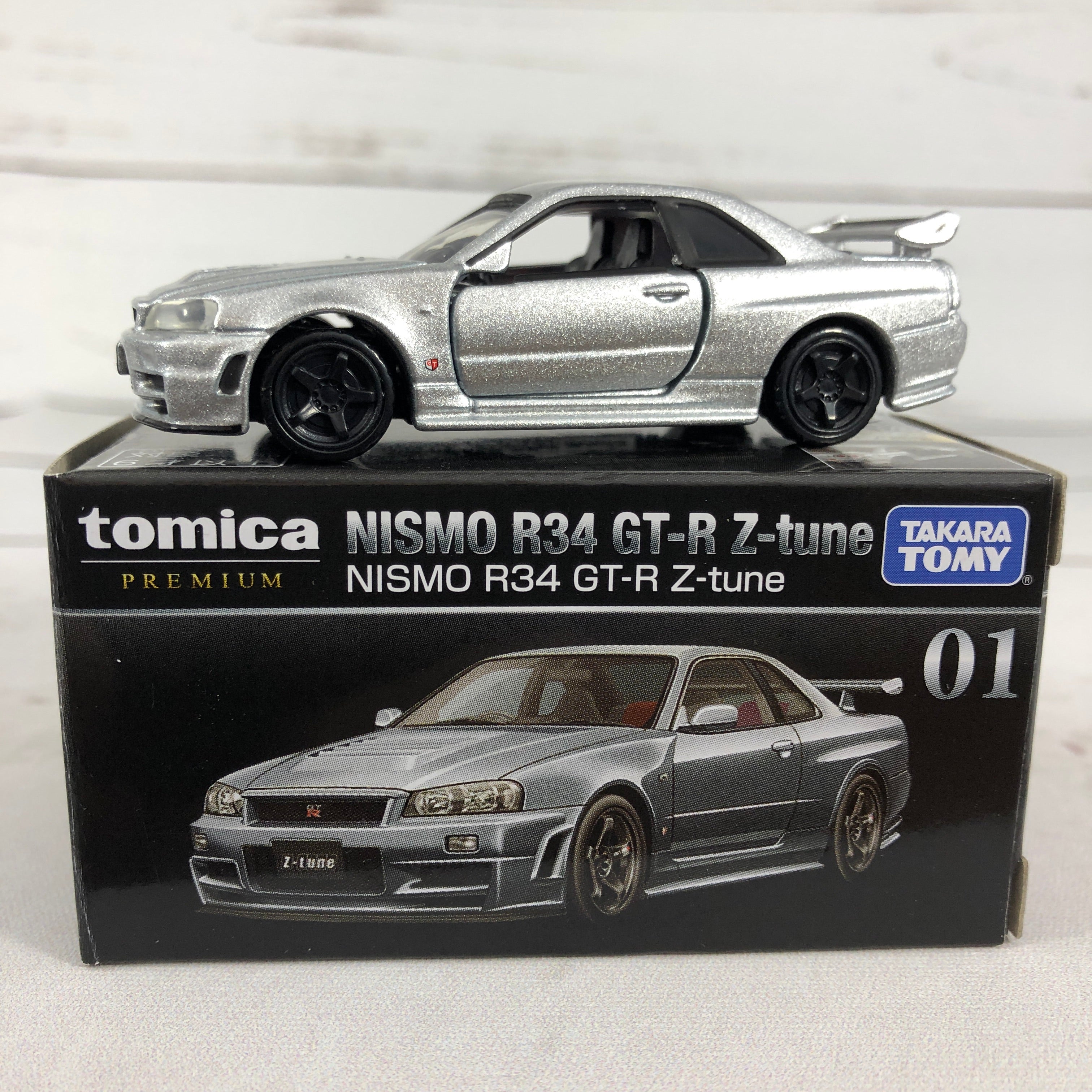Tomica Premium No.01 NISMO R34 GTR Z-tune – Tokyo Station Tomica Premium No.01 NISMO R34 GTR Z-tune – Tokyo Station