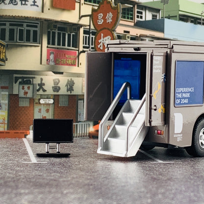 Tiny Q Pro-Series 13 - Outdoor Advertising Truck TinyQ-13a