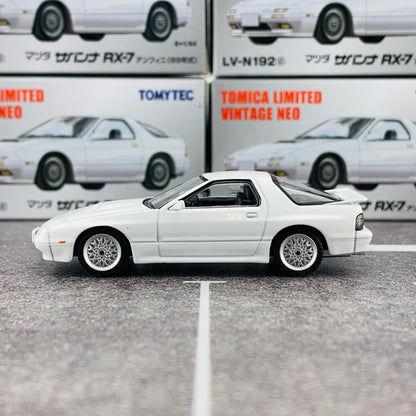 Tomica Limited Vintage Neo 1/64 Mazda Savanna RX7 Infini (Year 1989) LV-N192c