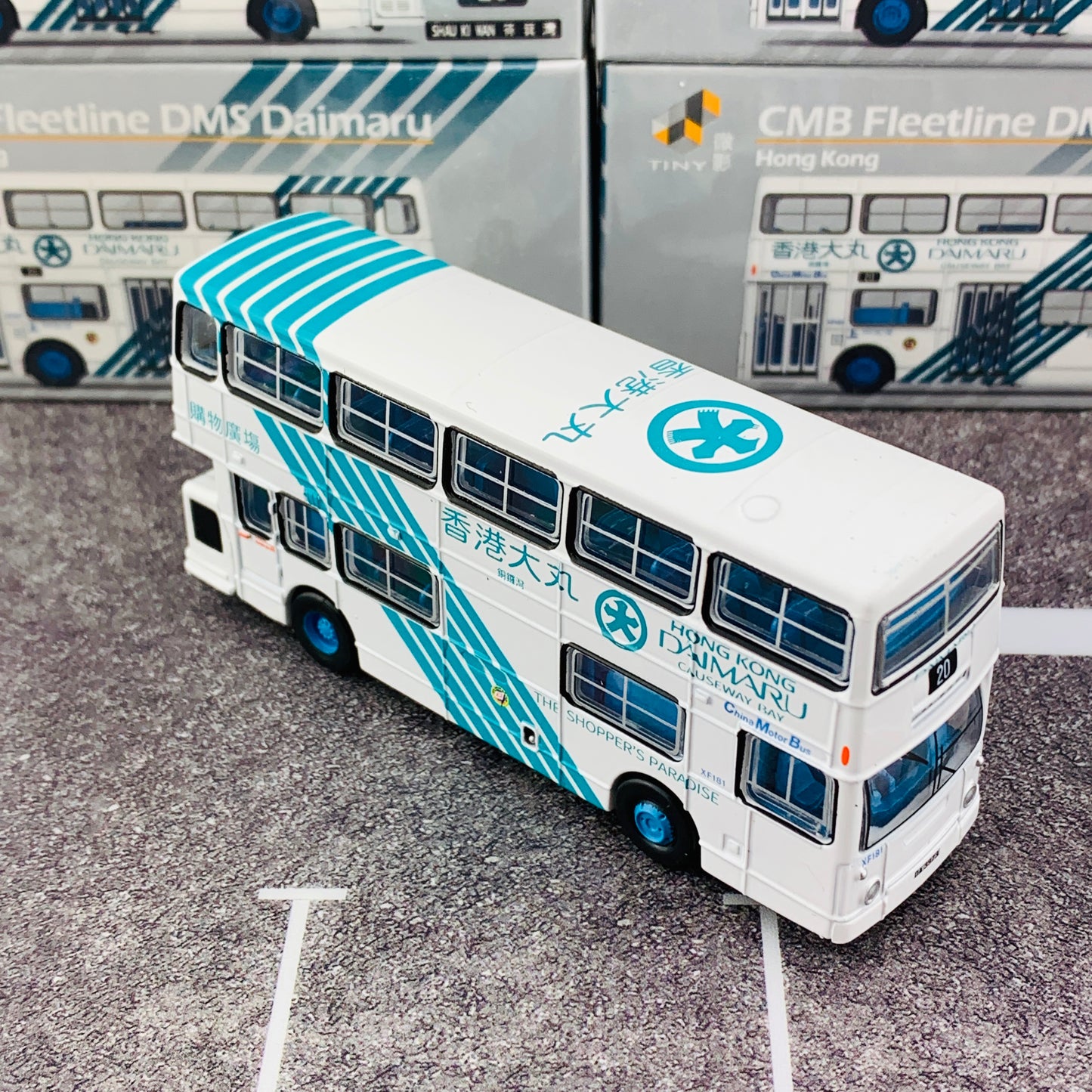 Tiny CMB Fleetline DMS Daimaru Plus "Searching For Views in Hong Kong" 港漫境搜套裝 Ver.2 (香港大丸DMS巴士 + 漫畫 II)
