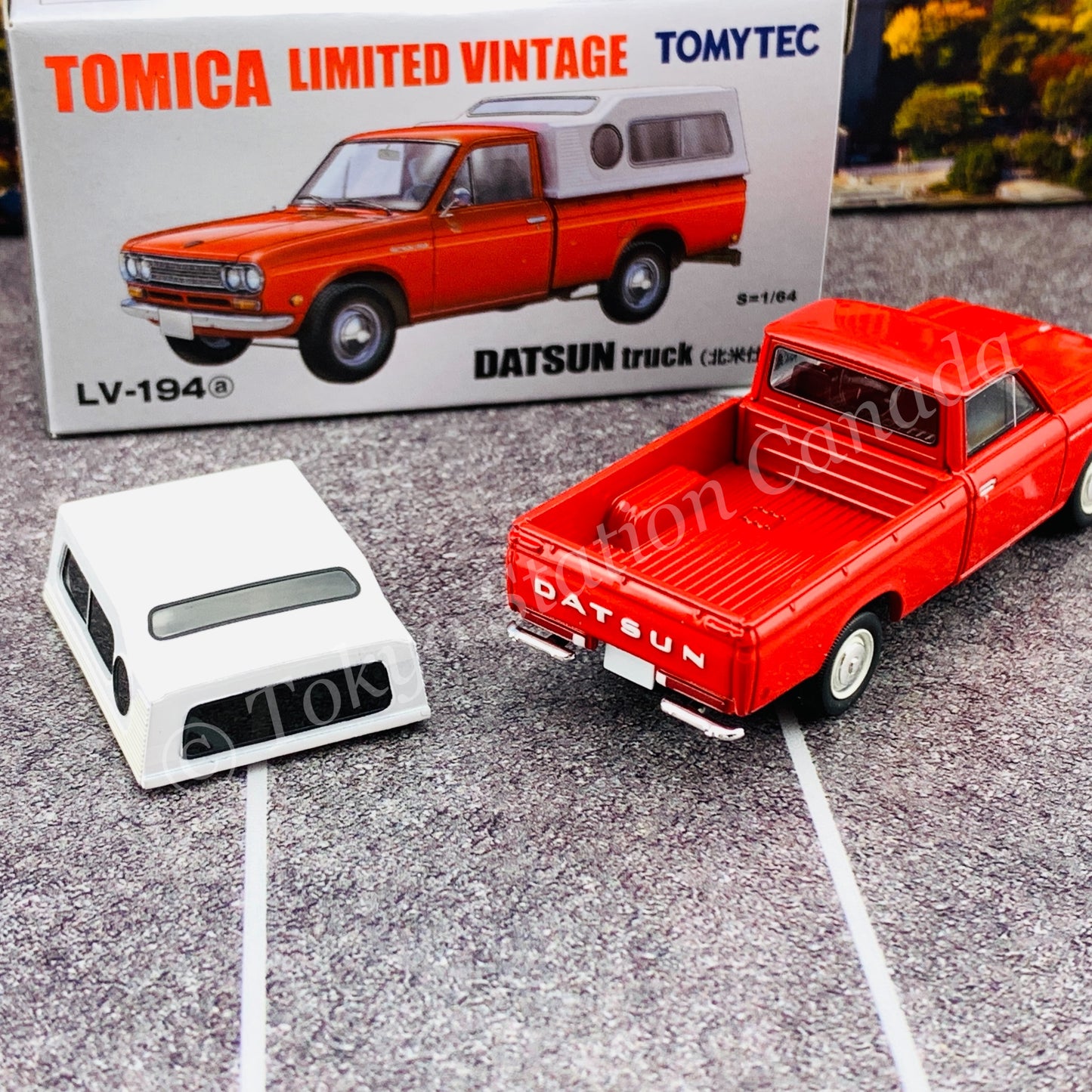 Tomytec Tomica Limited Vintage 1/64 Datsun Truck North American specification (red) LV-194a
