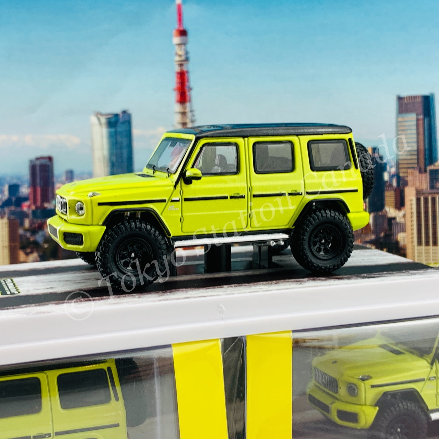 TARMAC WORKS ROAD64  1/64 Mercedes-AMG G63 Electric Beam/Yellow - WebStore Special Edition T64R-040-YE