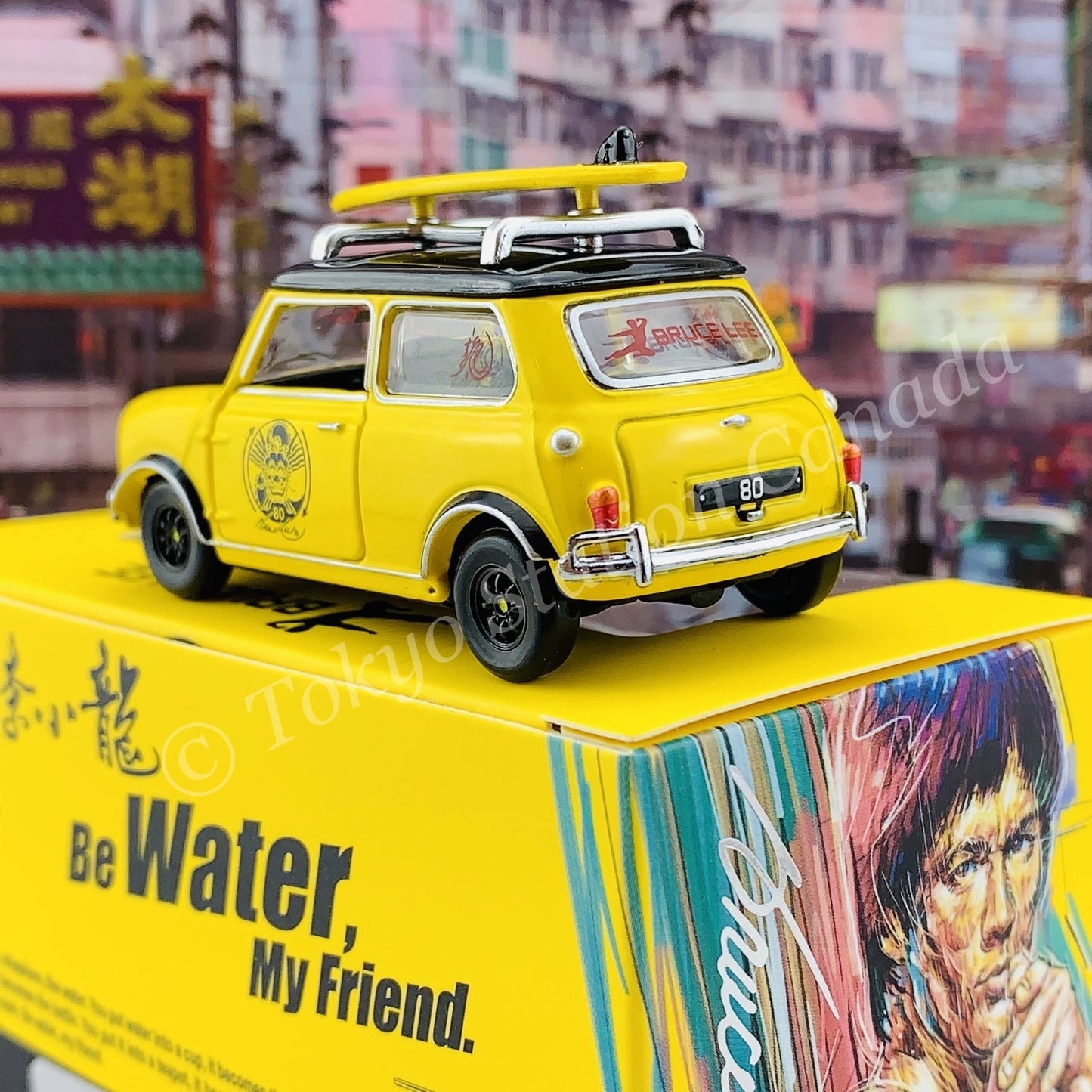 Tiny 微影 Bruce Lee Mini Cooper Mk 1 (Bruce Lee 80th Anniversary) ATC64989