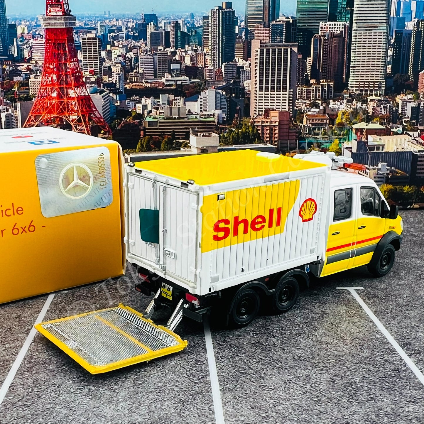 TINY 微影 MERCEDES-BENZ Sprinter FL 6x6 Shell ATC65290