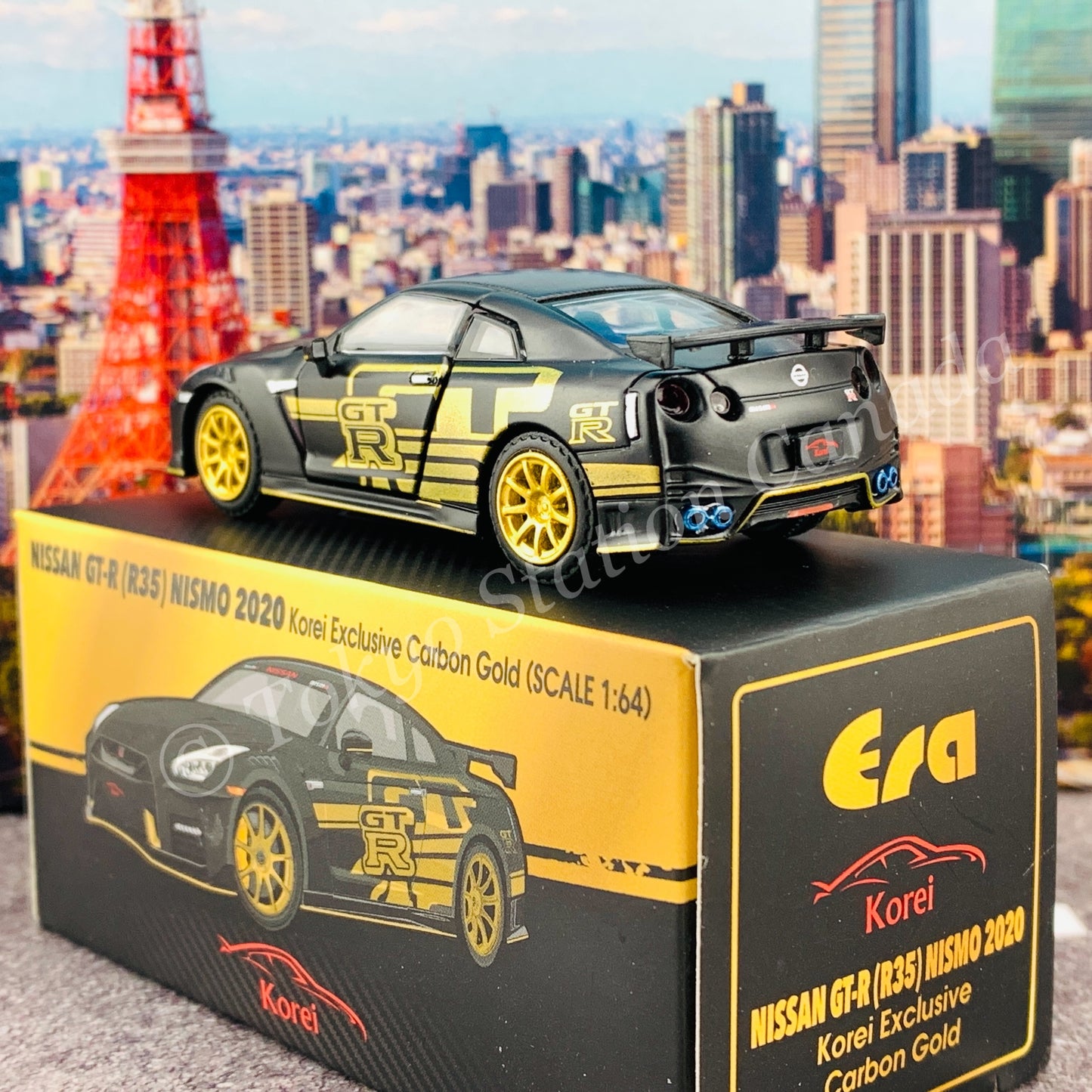 ERA CAR 1/64 Nissan GTR (R35) NISMO 2020 Korei Exclusive Carbon Gold ESP02