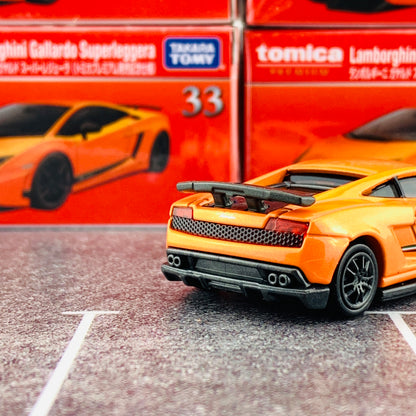 Tomica Premium 33 Lamborghini Gallardo Superleggera (Tomica Premium Release Commemorative Specificationトミカプレミアム発売記念仕様)