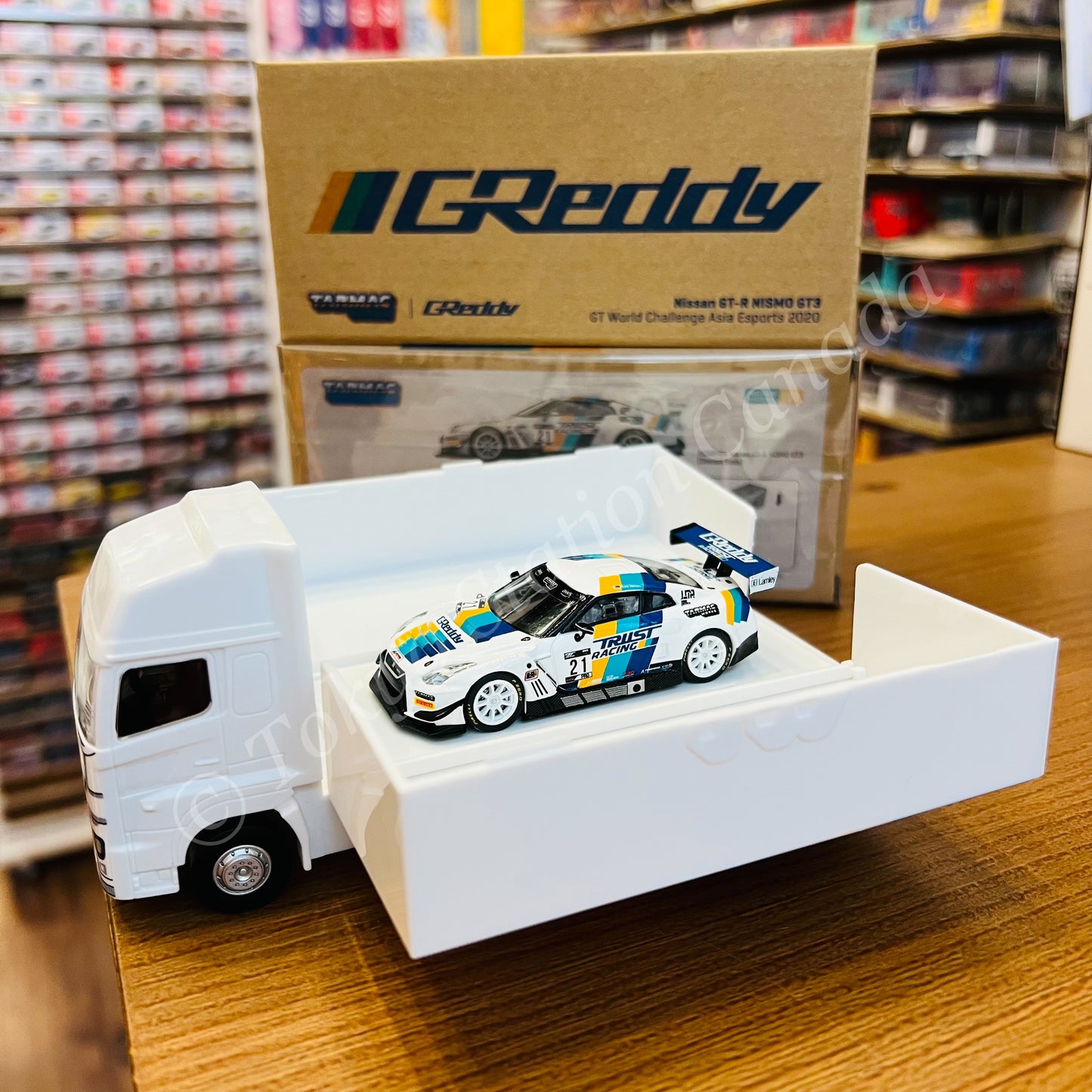 TARMAC WORKS HOBBY64 1/64 Nissan GT-R NISMO GT3 GT World Challenge Asia Esports 2020 Tarmac eMotorsports Luis Moreno T64-035-GDY