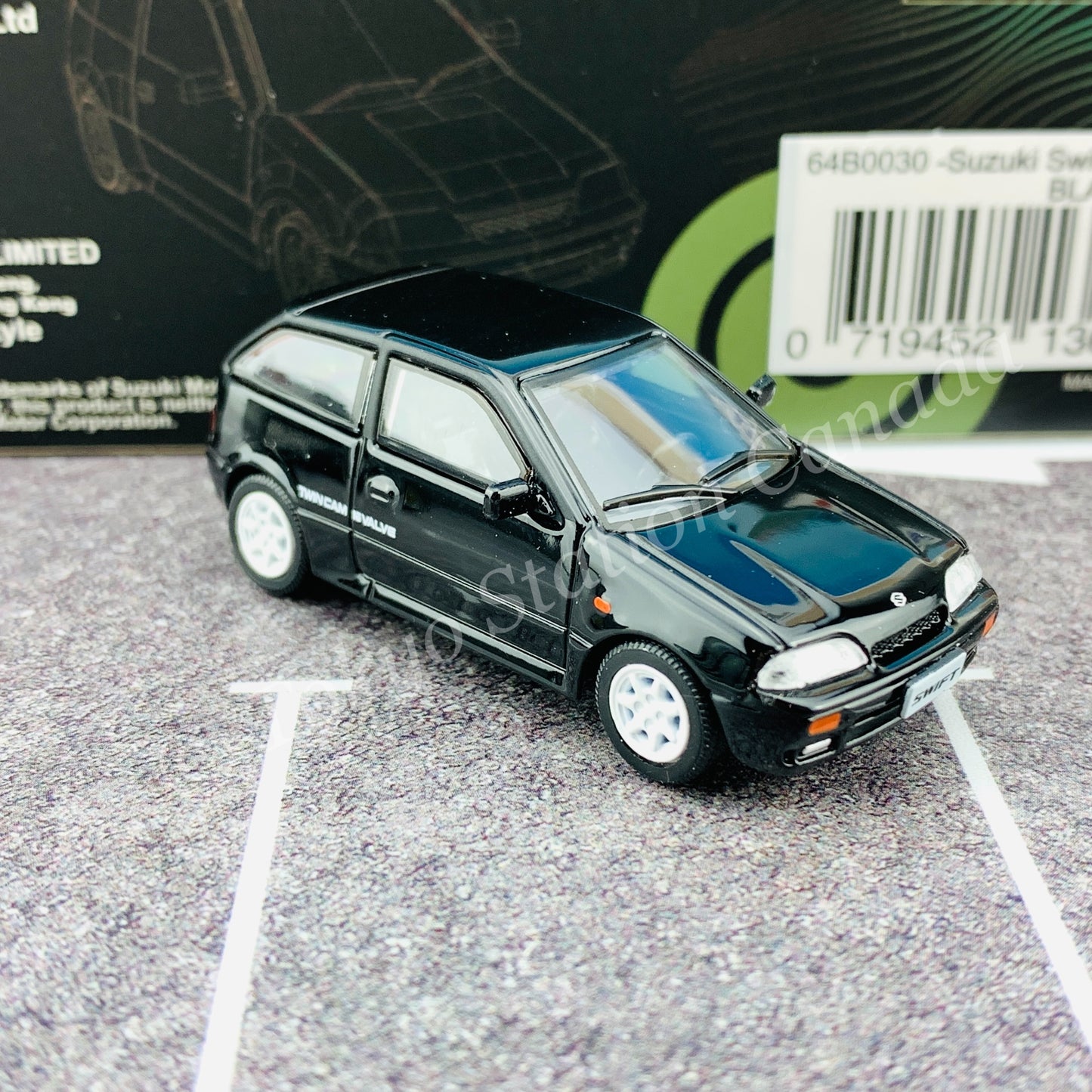 BM CREATIONS JUNIOR 1/64 Suzuki Swift 1989 BLACK LHD with Extra Wheels, Lowering Parts 64B0030