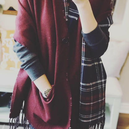 Lune Jumelle Checker Pocket Poncho Stole Wine LM726610-41