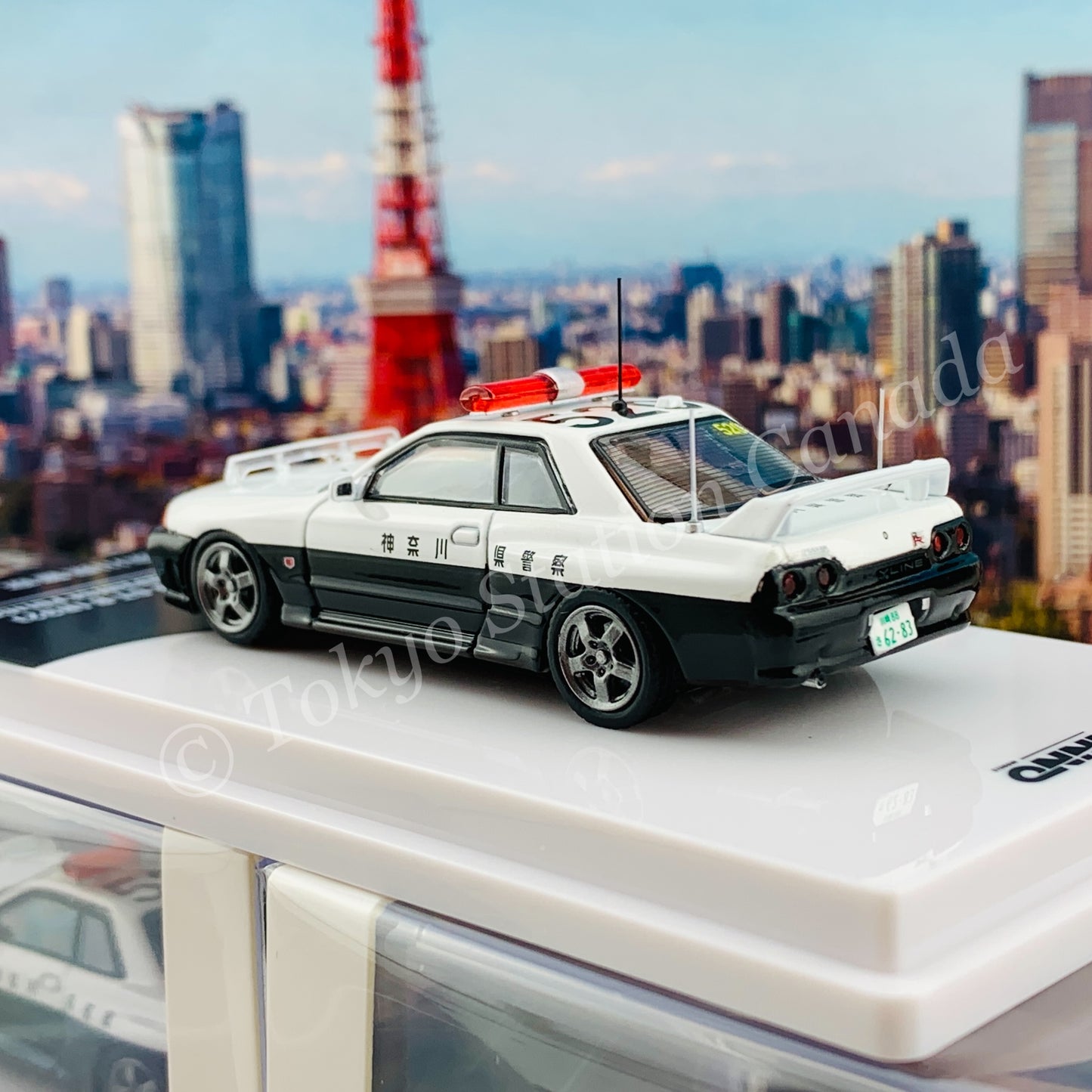 INNO64 1/64 NISSAN SKYLINE GT-R (R32) KANAGAWA-KENKEI Japanese Police car IN64-R32-JPPC