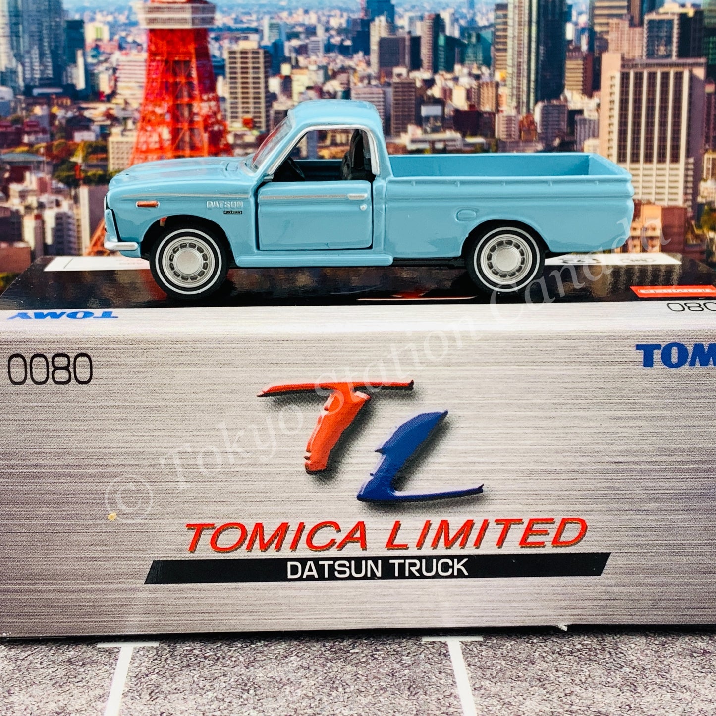 TOMICA LIMITED 0080 DATSUN TRUCK 4904810742500