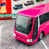 TAKARA TOMY A.R.T.S TOMICA Sign Set #1 - Mitsubishi FUSO AERO QUEEN with a road sign stand