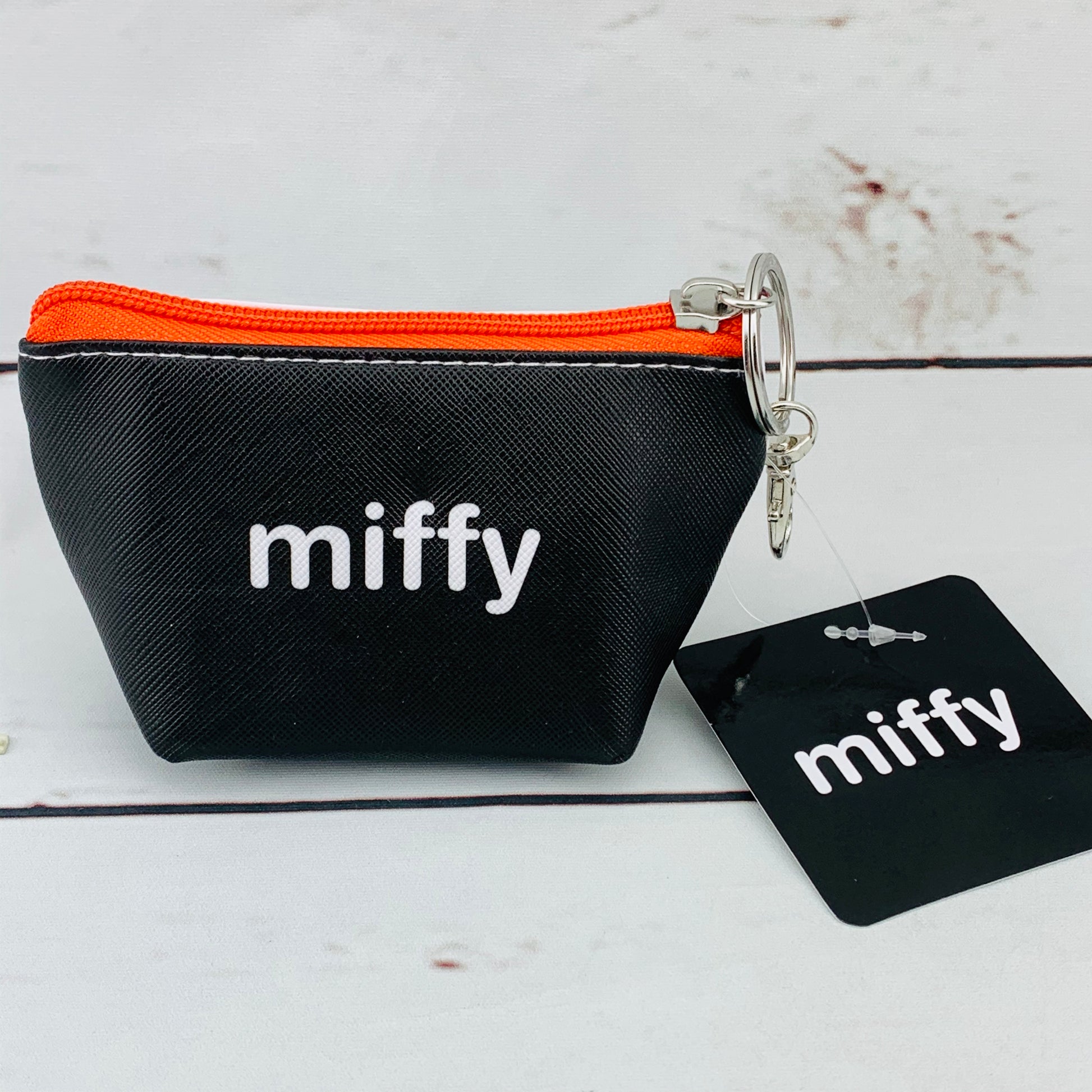 miffy Mini Pouch  DBTS-007