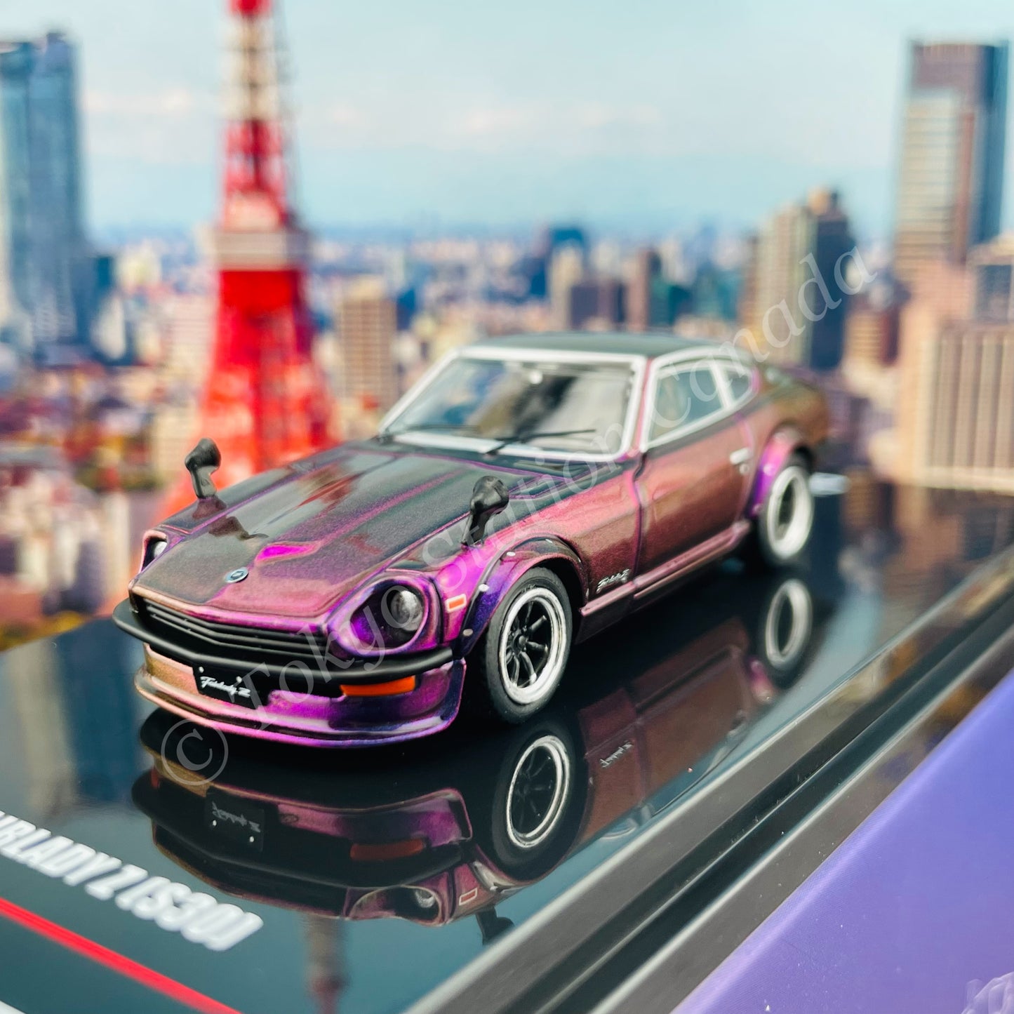 INNO64 1/64 NISSAN FAIRLADY Z (S30) Midnight Purple II (Hong Kong Ani-Com & Games 2022 Event Edtion) IN64-240Z-MPII