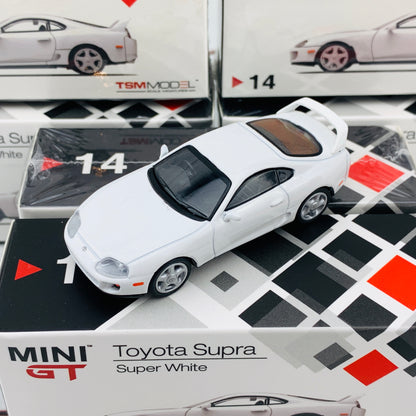 MINI GT 1/64 Toyota Supra JZA80 Super White RHD MGT00014-R
