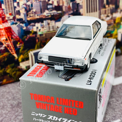 Tomytec Tomica Limited Vintage Neo 1/64 Nissan Skyline HT 2000 Turbo GT-E (White) LV-N230a